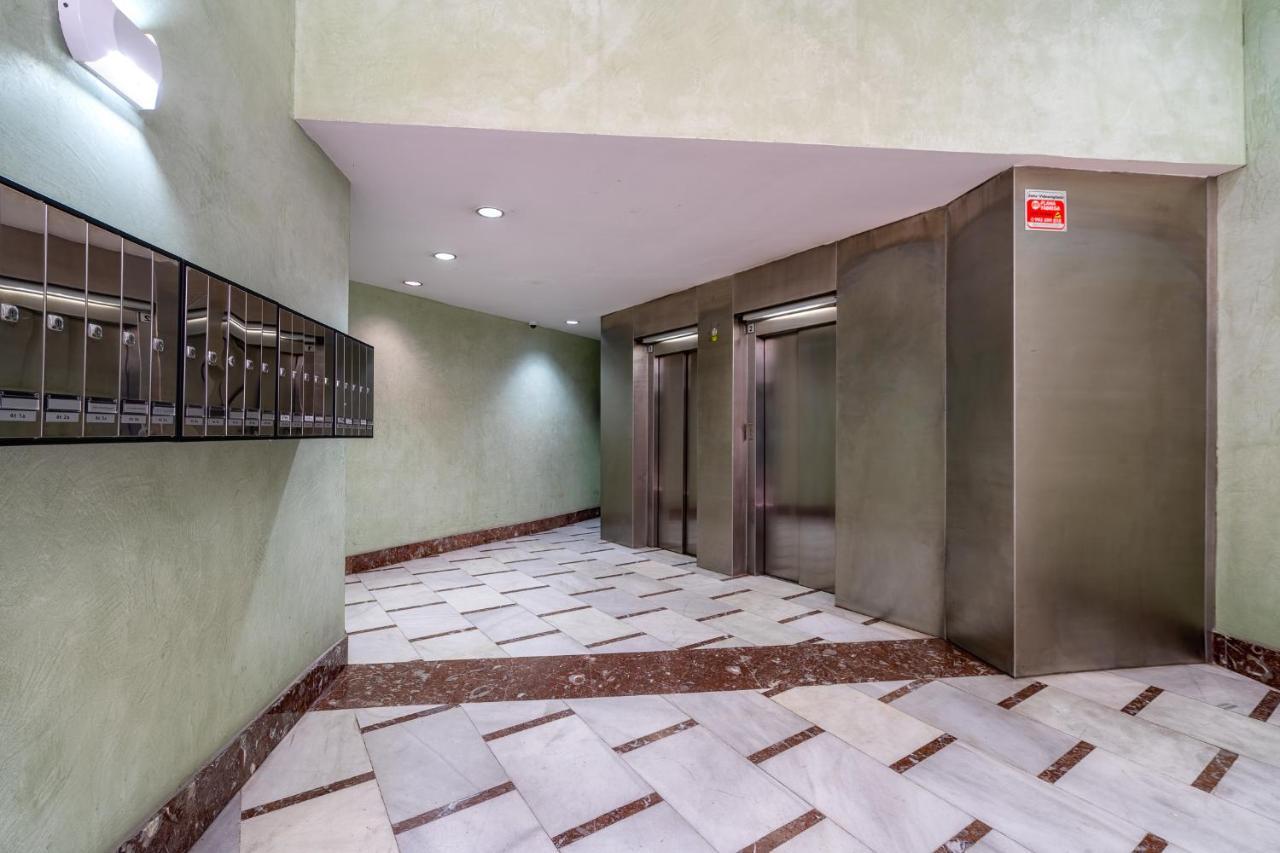 Апартаменты Espectacular Loft En Centrico Edificio Singular Манреса Экстерьер фото